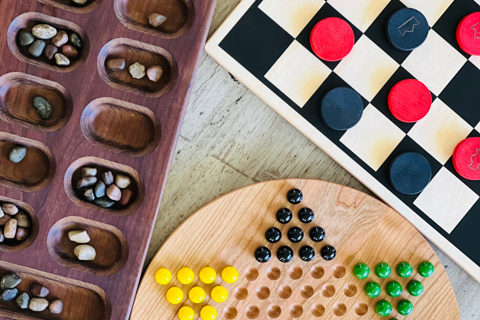 Maple Landmark Wooden Checkers Set
