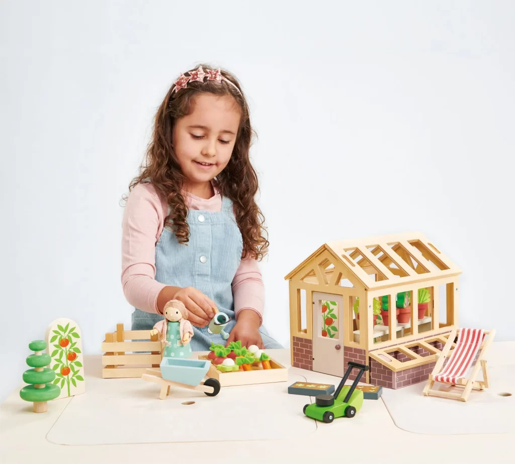 Greenhouse and Garden Set | Dollhouse Pretend Play | Tender Leaf